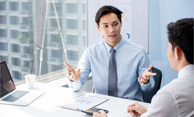 根據用戶痛點和市場需求，明確用戶的具體需求